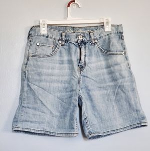 Eddie Bauer Boyfriend fit denim shorts